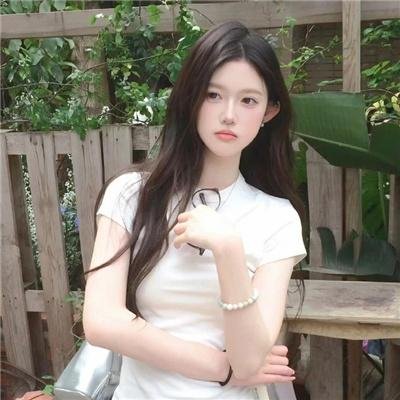 大小姐才不会玩格斗游戏